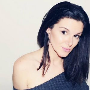 Meet your Posher, Jenna